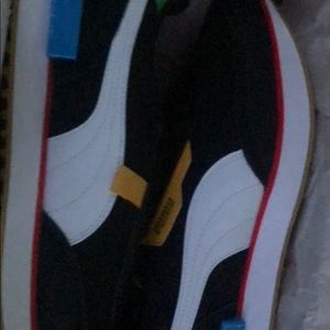 Pumas Future Rider Union black hi riskred class